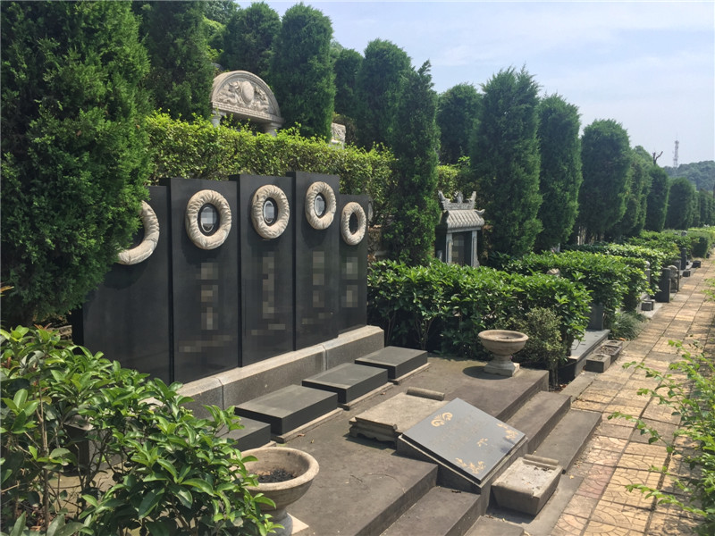 欢迎光临重庆龙台山陵园【唯一官方网站】